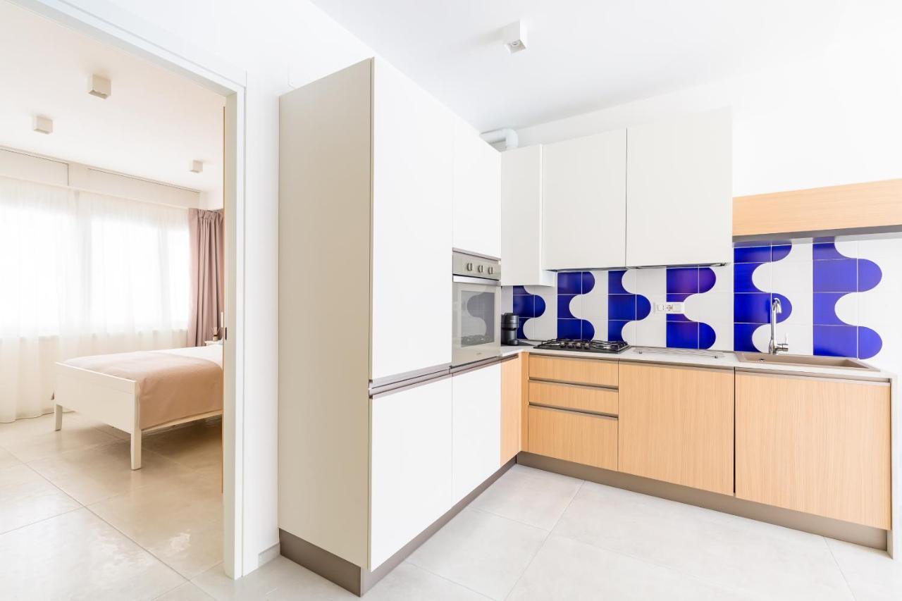 Starhost - Mazzini Apartments Salerno Eksteriør billede