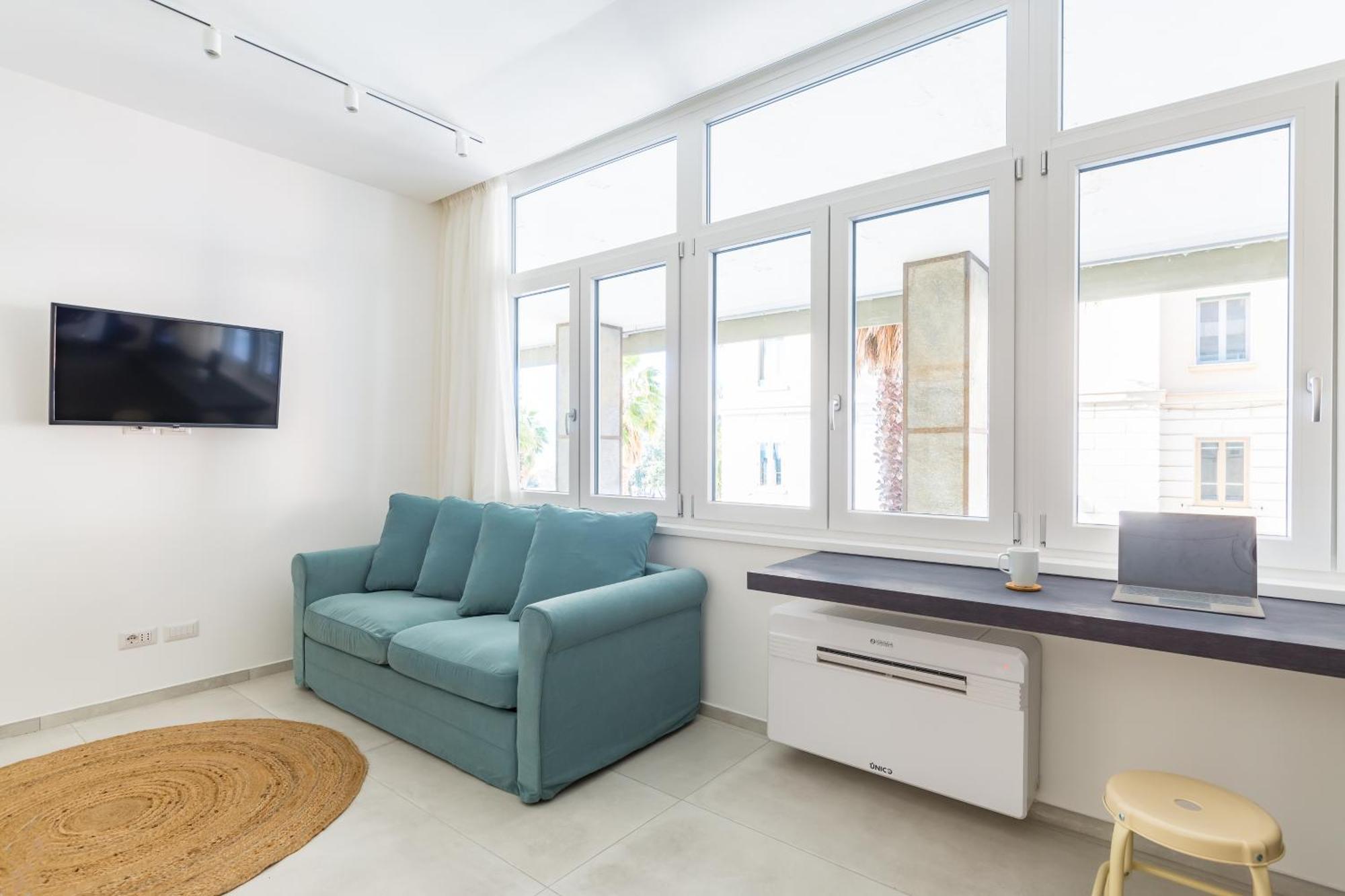Starhost - Mazzini Apartments Salerno Eksteriør billede